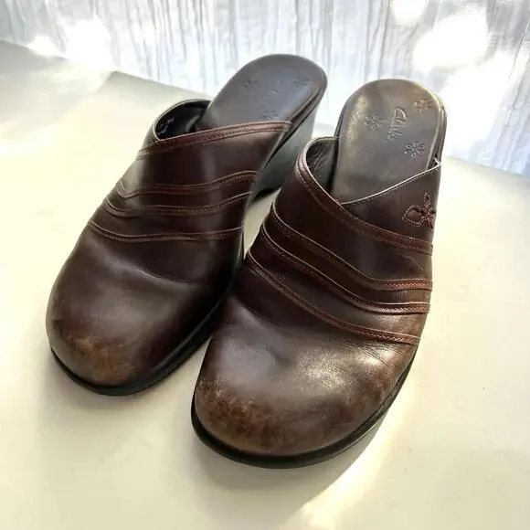 Clarks 75178 Stitched Plain Toe Inlay Casual Wedge Mules shoes Womens 7.5 - Picture 2 of 8